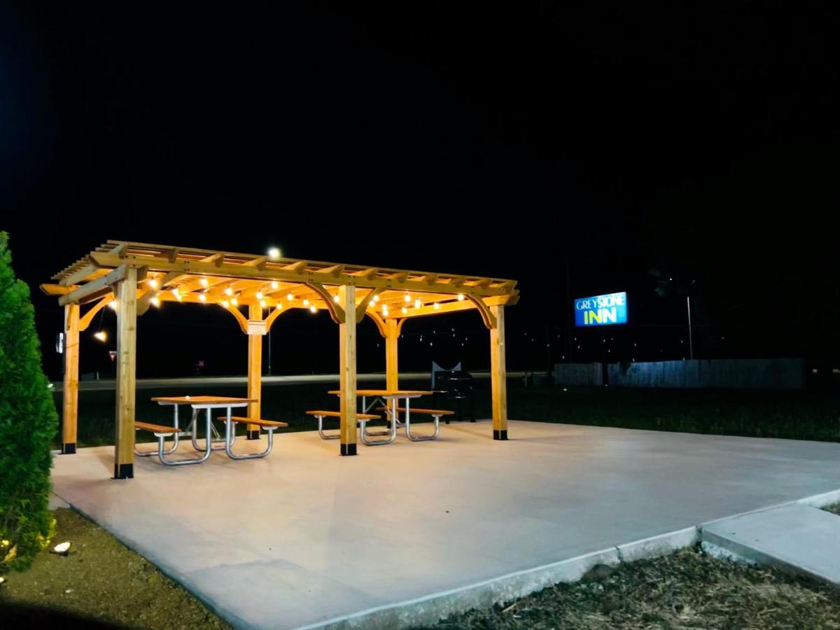 Greystone Inn Bridgeport Екстериор снимка